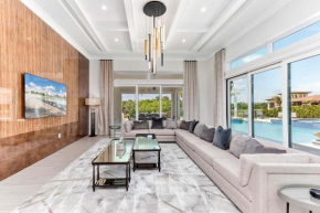 BD012J - Luxurious Oasis with Immersive Circus Bedroom at Reunion